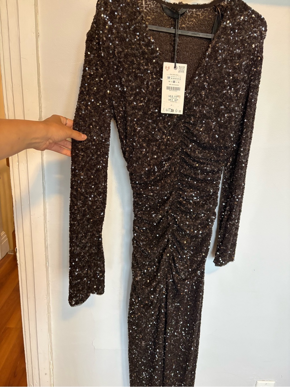 Zara Black Sparkle Long Sleeve V-Neck Maxi Dress with Side Slit - Picture 8 of 9